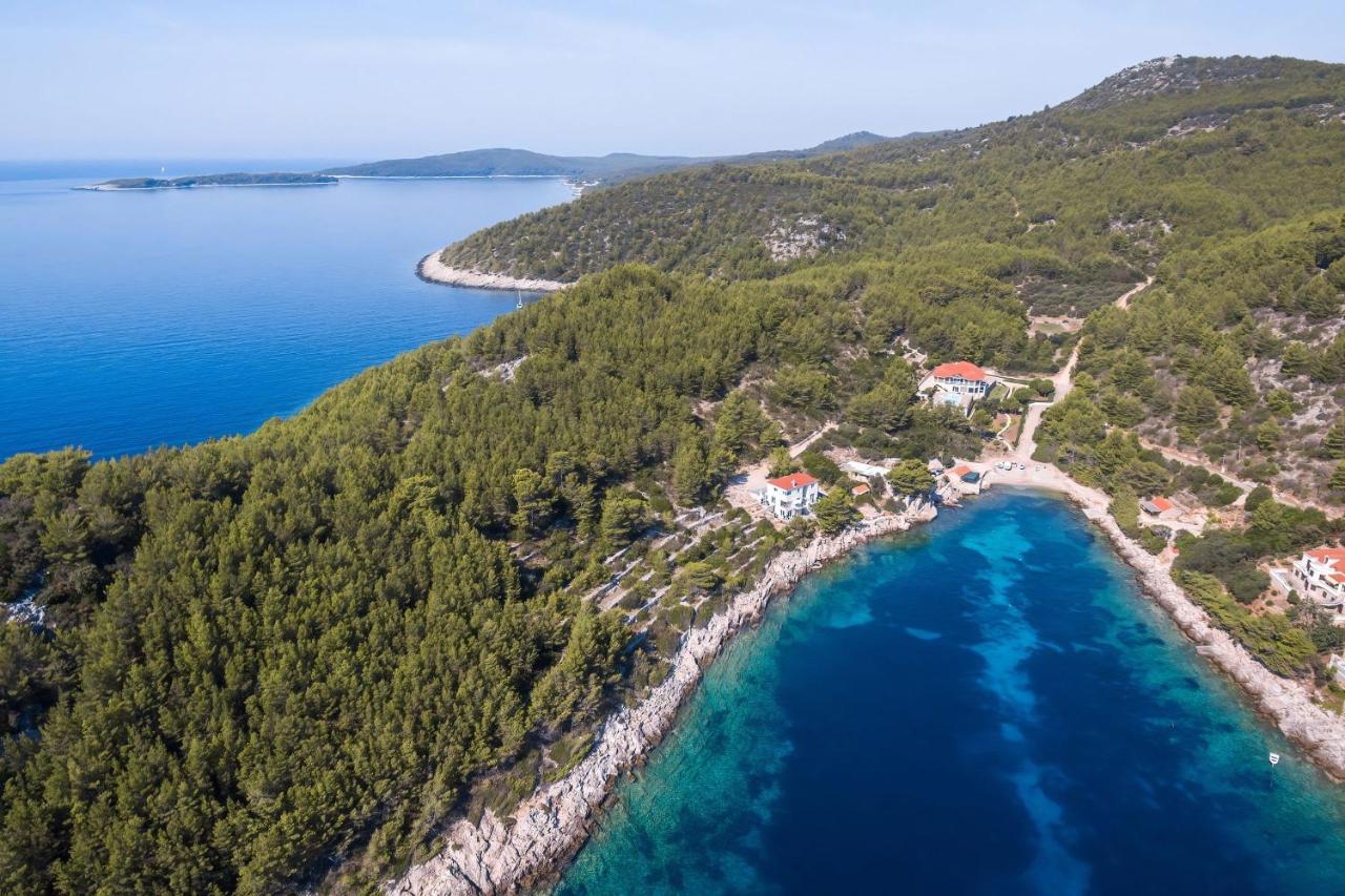 Apartments By The Sea Cove Zaglav, Korcula - 12208 プリズバ エクステリア 写真