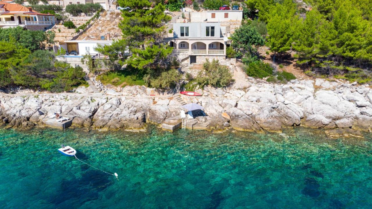 Apartments By The Sea Cove Zaglav, Korcula - 12208 プリズバ エクステリア 写真
